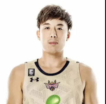 https://img.huakehe.cn/img/basketball/player/9f9d2819e1db9fdba3c26379c9a7a23c.png